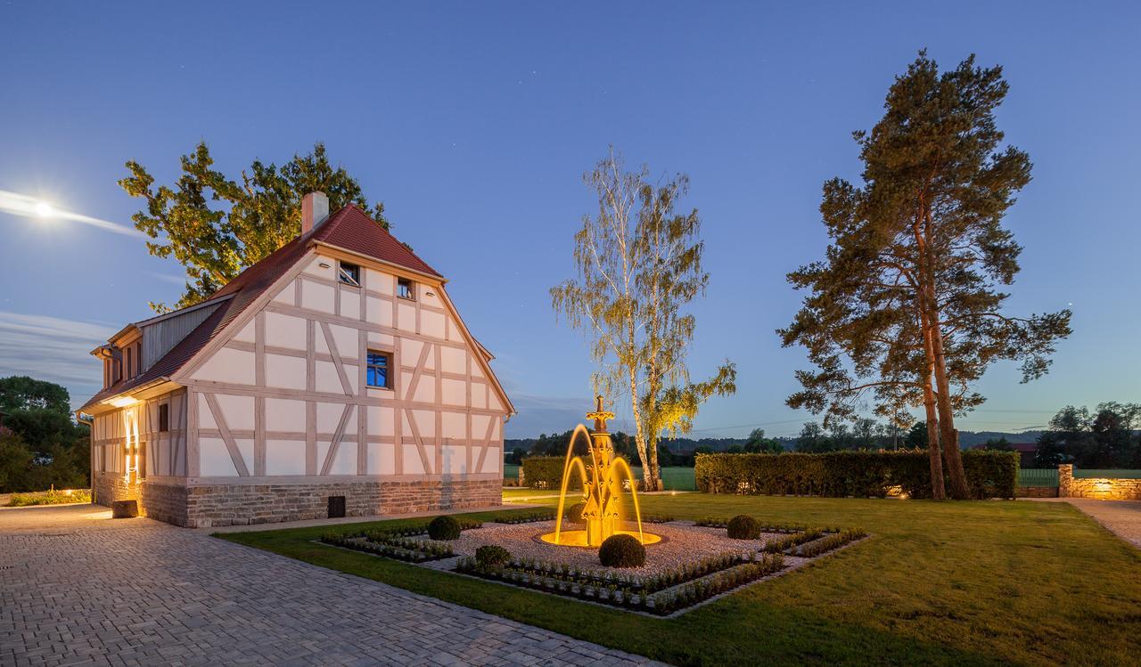 Hotel Dorfmuehle Lehrberg Exteriör bild